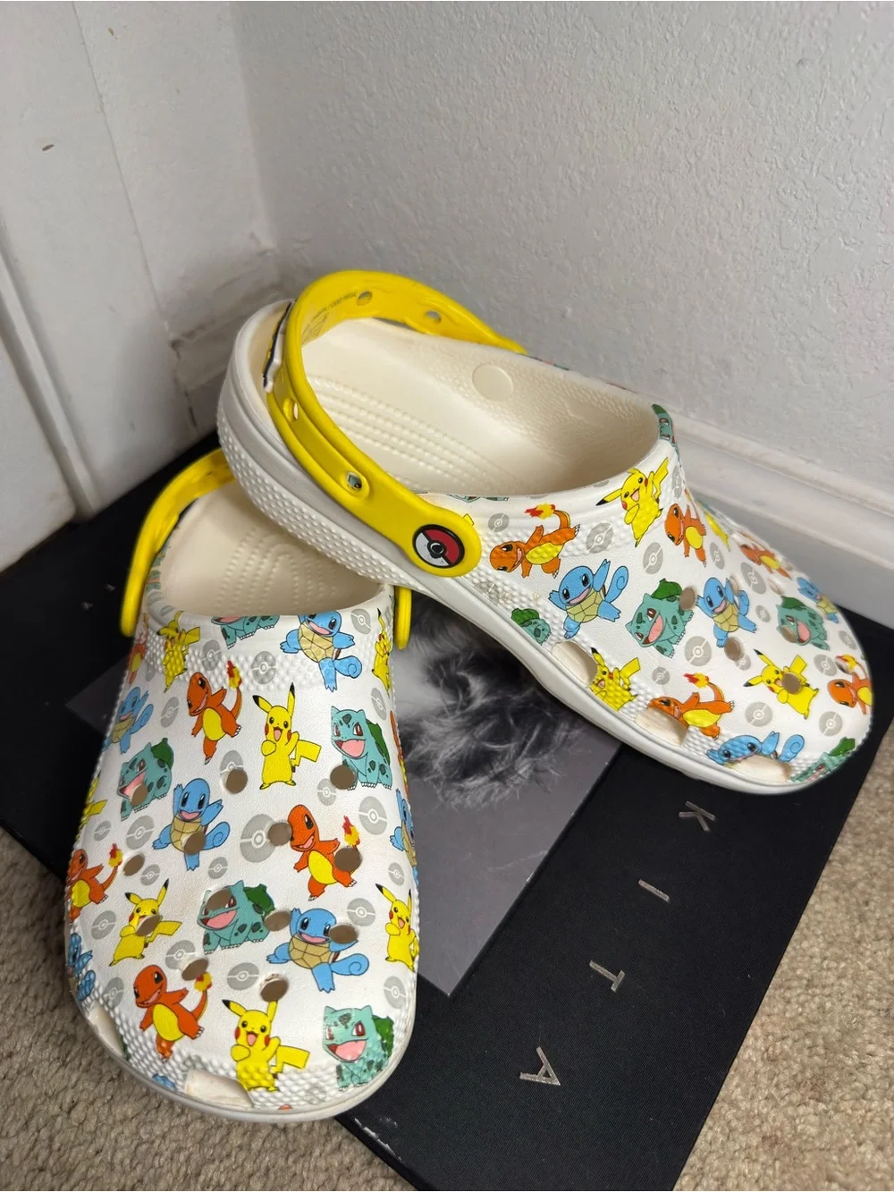 Pokémon x Crocs Classic 